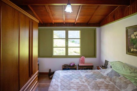 Casa para alugar com 1400m², 3 quartos e 4 vagasQuarto Suíte