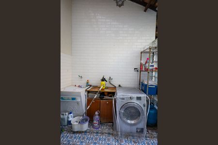 Área de Serviço de casa à venda com 4 quartos, 280m² em Jardim Prudência, São Paulo