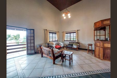 Sala de casa de condomínio para alugar com 4 quartos, 400m² em Jardim Angela (zona Sul), São Paulo