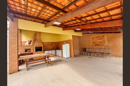 Casa de condomínio para alugar com 400m², 4 quartos e 4 vagas Casa de condomínio para alugar com 400m², 4 quartos e 4 vagasChurrasqueira