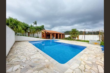 Casa de condomínio para alugar com 400m², 4 quartos e 4 vagas Casa de condomínio para alugar com 400m², 4 quartos e 4 vagasPiscina