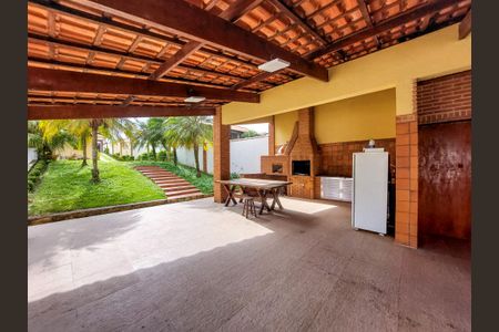 Casa de condomínio para alugar com 400m², 4 quartos e 4 vagas Casa de condomínio para alugar com 400m², 4 quartos e 4 vagasChurrasqueira