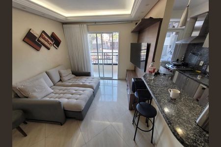 Apartamento à venda com 64m², 2 quartos e 1 vaga Apartamento à venda com 64m², 2 quartos e 1 vagaSala