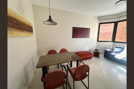 Apartamento para alugar com 45m², 1 quarto e 1 vaga Apartamento para alugar com 45m², 1 quarto e 1 vagaSala