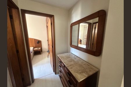 Apartamento para alugar com 45m², 1 quarto e 1 vaga Apartamento para alugar com 45m², 1 quarto e 1 vagaCorredor