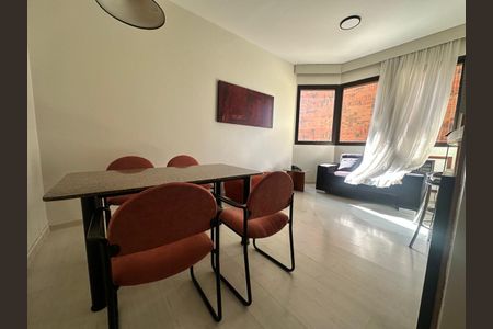 Apartamento para alugar com 45m², 1 quarto e 1 vaga Apartamento para alugar com 45m², 1 quarto e 1 vagaSala