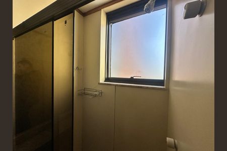 Apartamento para alugar com 45m², 1 quarto e 1 vaga Apartamento para alugar com 45m², 1 quarto e 1 vagaBanheiro social