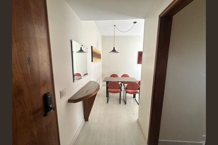 Apartamento para alugar com 45m², 1 quarto e 1 vaga Apartamento para alugar com 45m², 1 quarto e 1 vagaCorredor