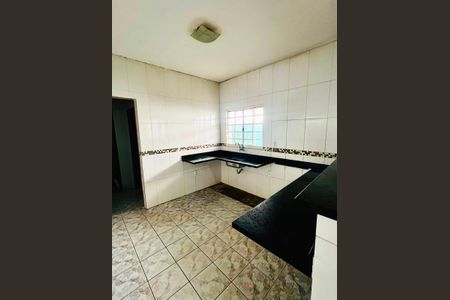 Cozinha de casa para alugar com 2 quartos, 150m² em Jardim Sao Bento, Hortolândia