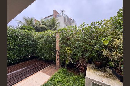 Apartamento à venda com 80m², 1 quarto e 1 vagaVaranda