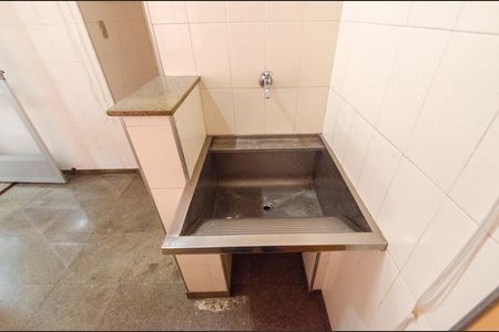 Apartamento para alugar com 122m², 3 quartos e 1 vagaÁrea de serviço