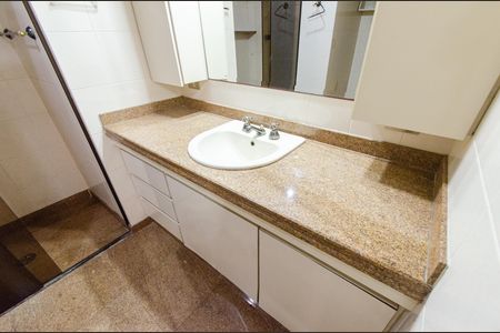 Apartamento para alugar com 122m², 3 quartos e 1 vagaBanheiro Social