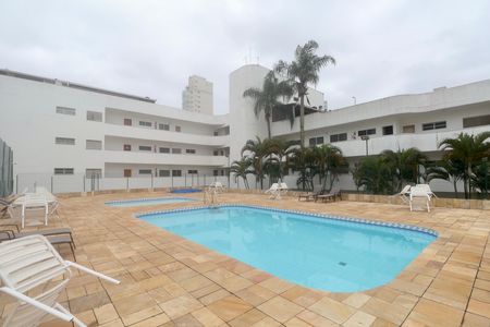 Apartamento para alugar com 62m², 2 quartos e 1 vaga Apartamento para alugar com 62m², 2 quartos e 1 vagaÁrea comum - Piscina