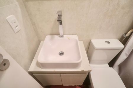 Apartamento para alugar com 62m², 2 quartos e 1 vaga Apartamento para alugar com 62m², 2 quartos e 1 vagaBanheiro Suíte