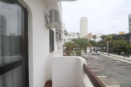 Apartamento para alugar com 62m², 2 quartos e 1 vaga Apartamento para alugar com 62m², 2 quartos e 1 vagaVaranda
