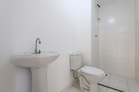 Banheiro de apartamento para alugar com 2 quartos, 34m² em Vila Andrade, São Paulo