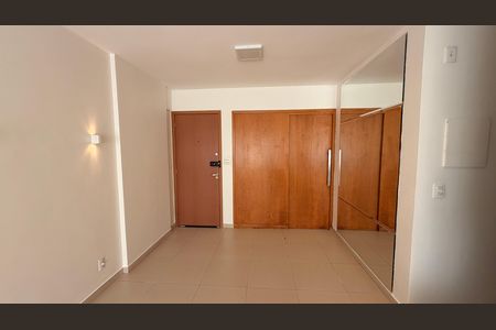 Sala de apartamento para alugar com 2 quartos, 60m² em Setor Bueno, Goiânia