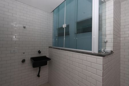 Apartamento para alugar com 33m², 2 quartos e sem vagaLavanderia