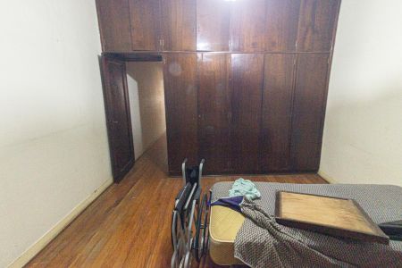 Casa à venda com 252m², 4 quartos e 2 vagas Casa à venda com 252m², 4 quartos e 2 vagasCasa 2 - Quarto 1