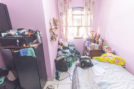 Casa à venda com 252m², 4 quartos e 2 vagas Casa à venda com 252m², 4 quartos e 2 vagasQuarto 2