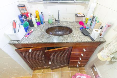 Casa à venda com 252m², 4 quartos e 2 vagas Casa à venda com 252m², 4 quartos e 2 vagasBanheiro 1