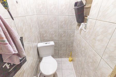 Casa à venda com 252m², 4 quartos e 2 vagas Casa à venda com 252m², 4 quartos e 2 vagasBanheiro 2