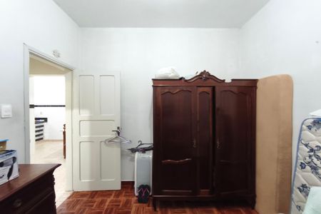 Casa à venda com 300m², 3 quartos e 2 vagas Casa à venda com 300m², 3 quartos e 2 vagasQuarto 3