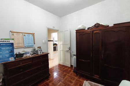 Casa à venda com 300m², 3 quartos e 2 vagas Casa à venda com 300m², 3 quartos e 2 vagasQuarto 3