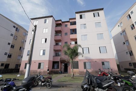 Apartamento à venda com 74m², 2 quartos e 1 vaga Apartamento à venda com 74m², 2 quartos e 1 vagaFachada