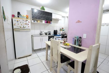 Apartamento à venda com 74m², 2 quartos e 1 vaga Apartamento à venda com 74m², 2 quartos e 1 vagaCozinha