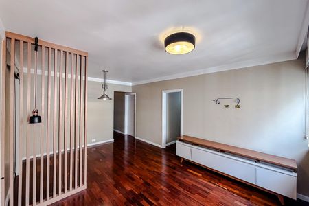 Apartamento para alugar com 110m², 2 quartos e 1 vaga Apartamento para alugar com 110m², 2 quartos e 1 vagaSala