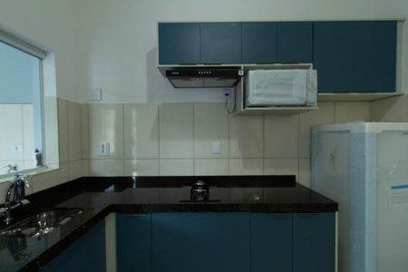 Studio para alugar com 35m², 1 quarto e sem vaga Studio para alugar com 35m², 1 quarto e sem vagaSala / Cozinha