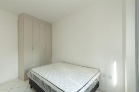 Studio para alugar com 35m², 1 quarto e sem vaga Studio para alugar com 35m², 1 quarto e sem vagaQuarto