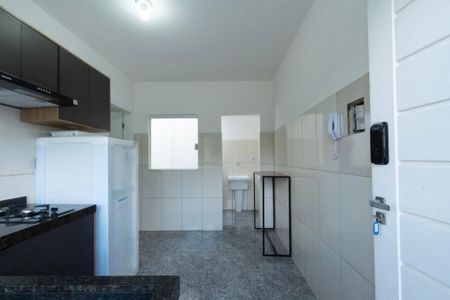 Studio para alugar com 35m², 1 quarto e sem vaga Studio para alugar com 35m², 1 quarto e sem vagaSala / Cozinha