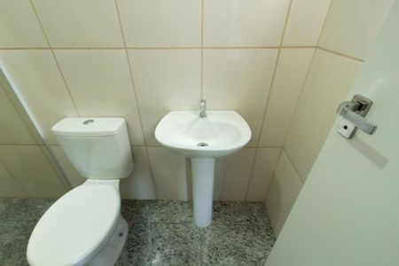 Studio para alugar com 35m², 1 quarto e sem vaga Studio para alugar com 35m², 1 quarto e sem vagaBanheiro