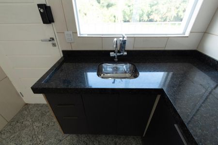 Studio para alugar com 35m², 1 quarto e sem vaga Studio para alugar com 35m², 1 quarto e sem vagaSala / Cozinha