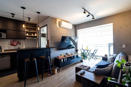 Apartamento à venda com 67m², 2 quartos e 1 vaga Apartamento à venda com 67m², 2 quartos e 1 vagaSala