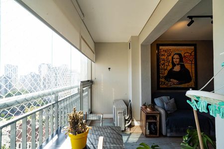 Varanda de apartamento à venda com 2 quartos, 67m² em Consolação, São Paulo