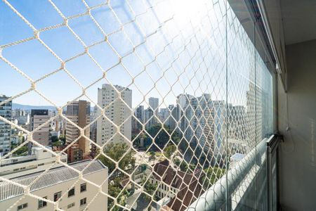 Apartamento à venda com 67m², 2 quartos e 1 vaga Apartamento à venda com 67m², 2 quartos e 1 vagaVaranda
