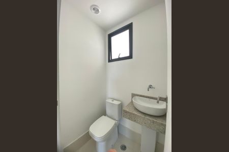 Apartamento à venda com 94m², 3 quartos e 2 vagas Apartamento à venda com 94m², 3 quartos e 2 vagasBanheiro