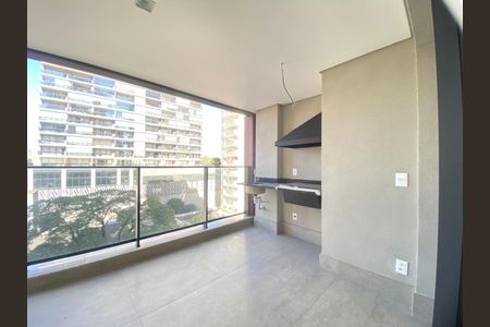 Apartamento à venda com 94m², 3 quartos e 2 vagas Apartamento à venda com 94m², 3 quartos e 2 vagasVaranda
