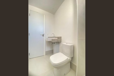 Apartamento à venda com 94m², 3 quartos e 2 vagas Apartamento à venda com 94m², 3 quartos e 2 vagasBanheiro