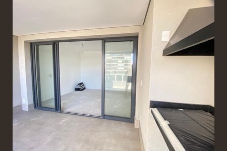 Apartamento à venda com 94m², 3 quartos e 2 vagas Apartamento à venda com 94m², 3 quartos e 2 vagasVaranda