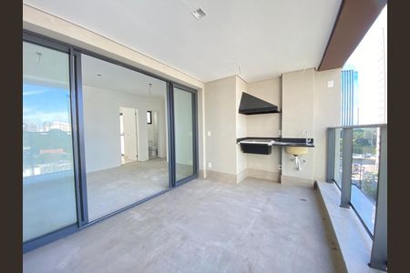 Apartamento à venda com 94m², 3 quartos e 2 vagas Apartamento à venda com 94m², 3 quartos e 2 vagasVaranda