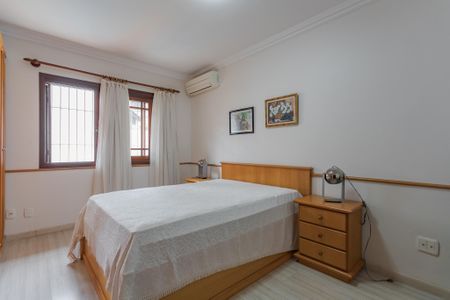 Casa para alugar com 261m², 3 quartos e 4 vagasQuarto 2
