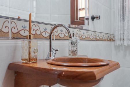 Casa para alugar com 261m², 3 quartos e 4 vagasLavabo