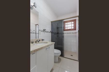 Casa para alugar com 261m², 3 quartos e 4 vagasBanheiro