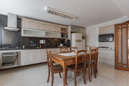 Casa para alugar com 261m², 3 quartos e 4 vagasCozinha