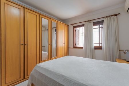 Casa para alugar com 261m², 3 quartos e 4 vagasQuarto 2