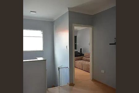 Casa à venda com 3 quartos, 260m² em Jardim Las Vegas, Santo André